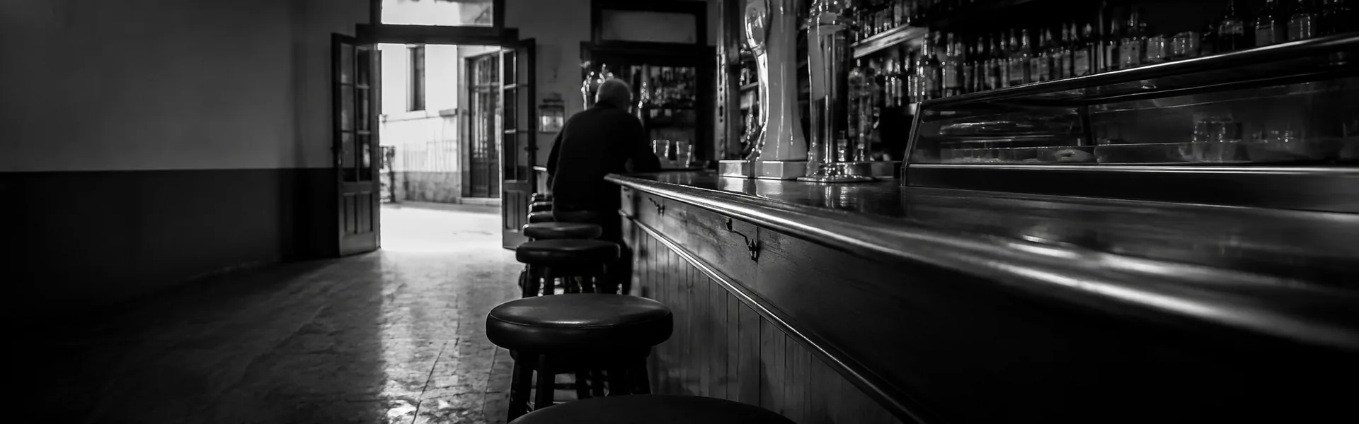 Barra de un bar tradicional